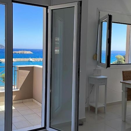 Locals Apartment Karpathos Exteriér fotografie